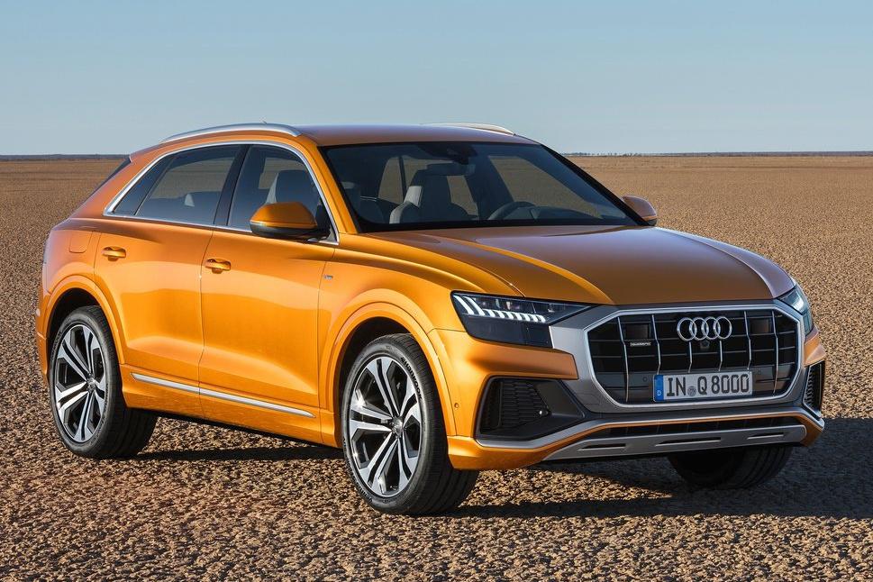 audi-q8-4m